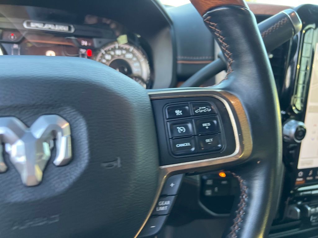 Used 2022 RAM 3500 Limited image 16