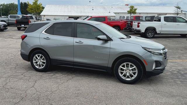 Certified 2024 Chevrolet Equinox LT w/ LPO, Floor Liner Package FWD image 2