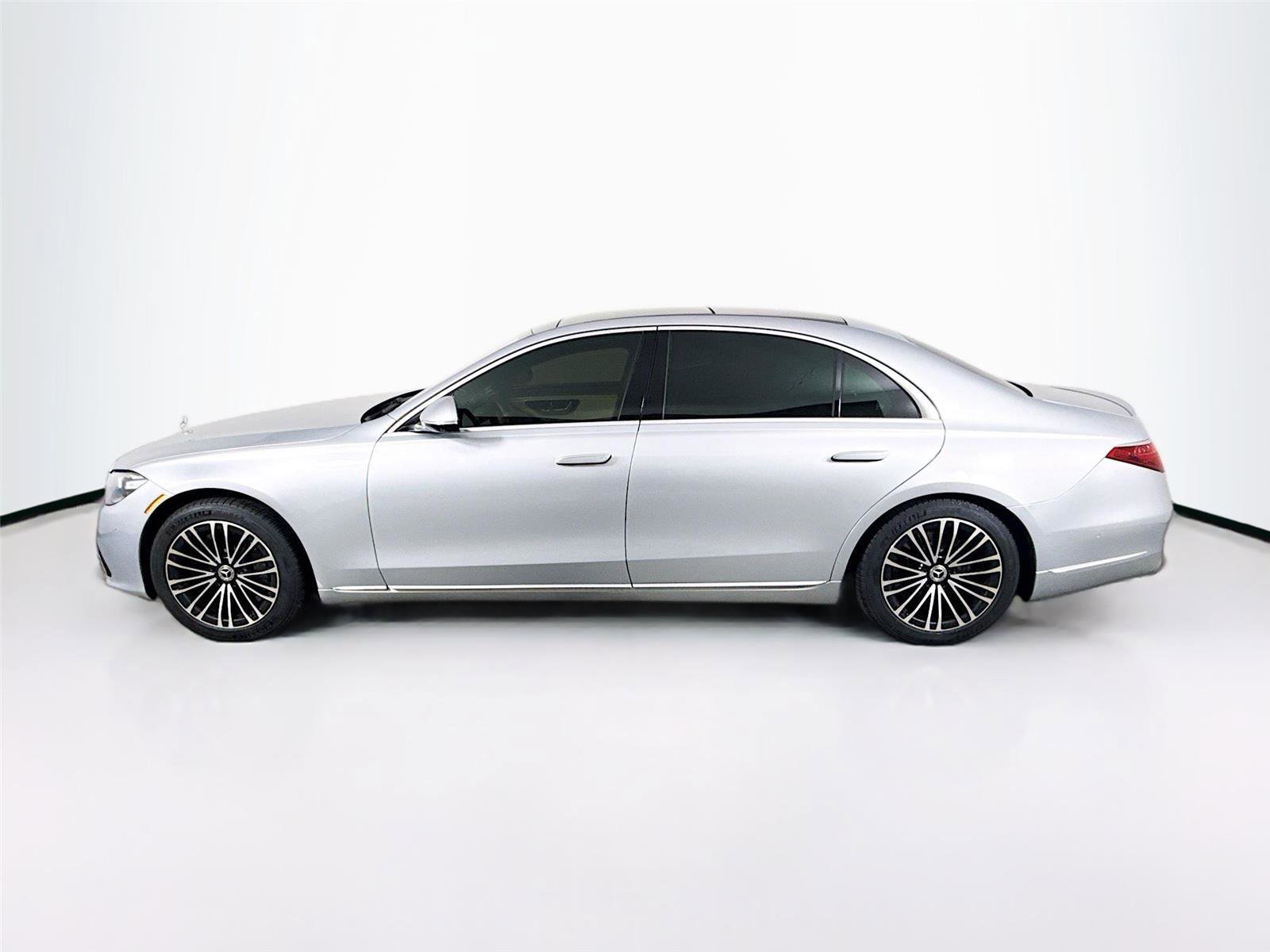 Used 2021 Mercedes-Benz S 580 4MATIC Sedan image 23
