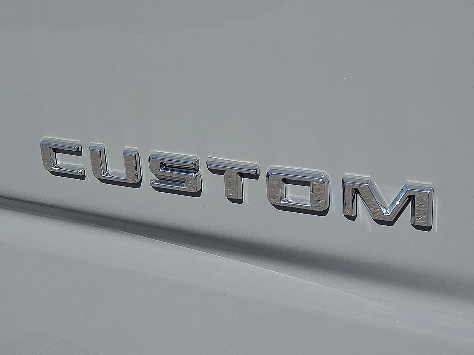 Used 2024 Chevrolet Silverado 1500 Custom image 9