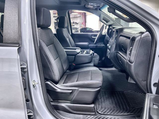 Used 2024 Chevrolet Silverado 1500 Custom w/ Turbomax Blackout Package AWD/4WD image 25