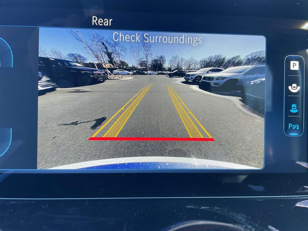 Certified 2025 Mercedes-Benz GLB 250 image 27