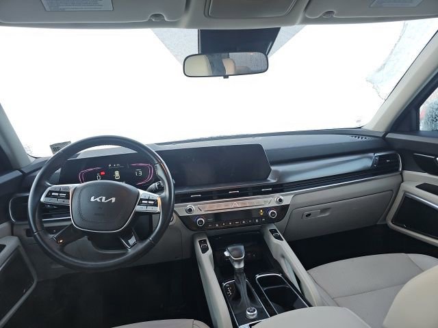 Used 2023 Kia Telluride S image 10
