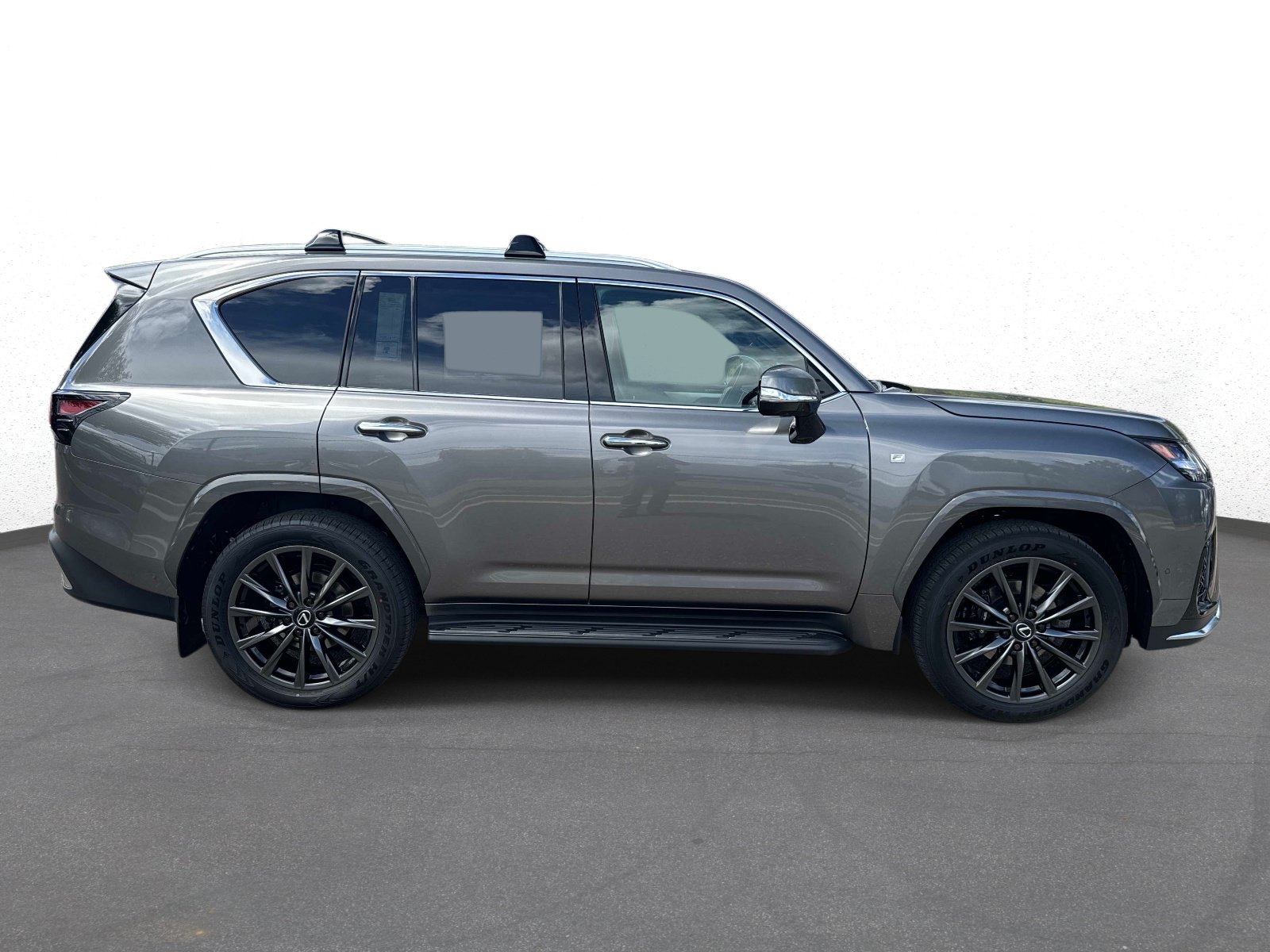 New 2026 Lexus LX 700h F Sport AWD/4WD image 2