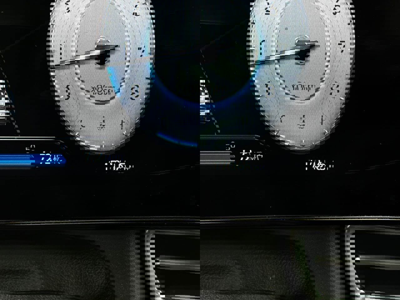 Used 2025 Hyundai Elantra SEL FWD image 41