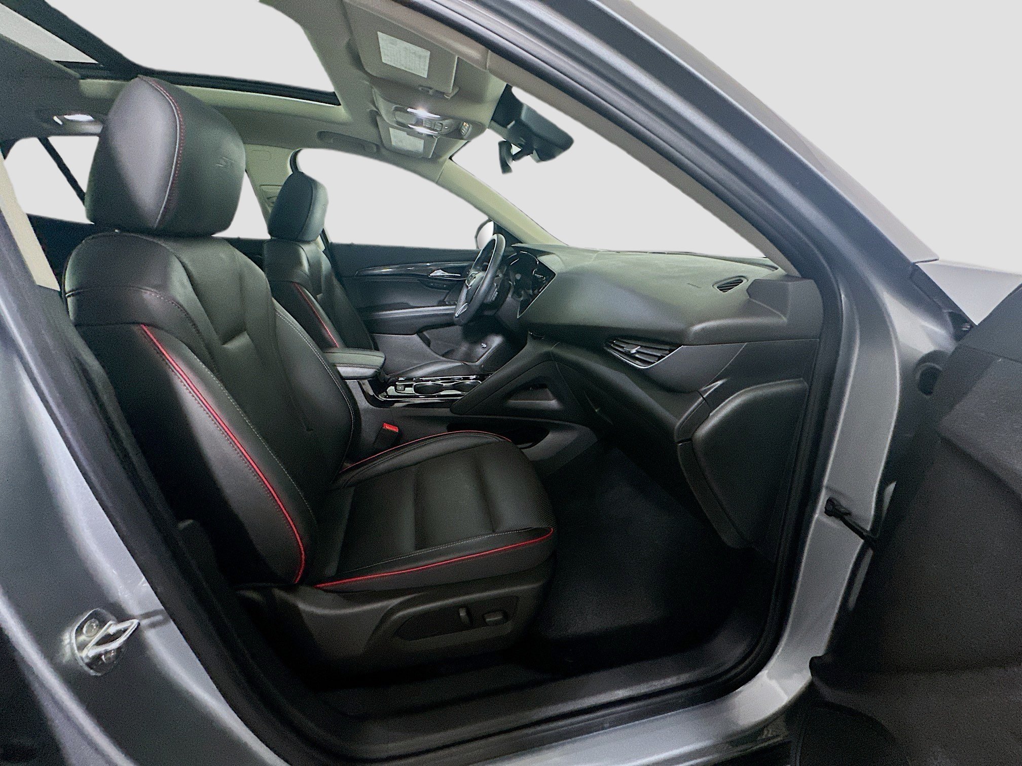 Used 2023 Buick Envision Essence w/ Sport Touring Package FWD image 31