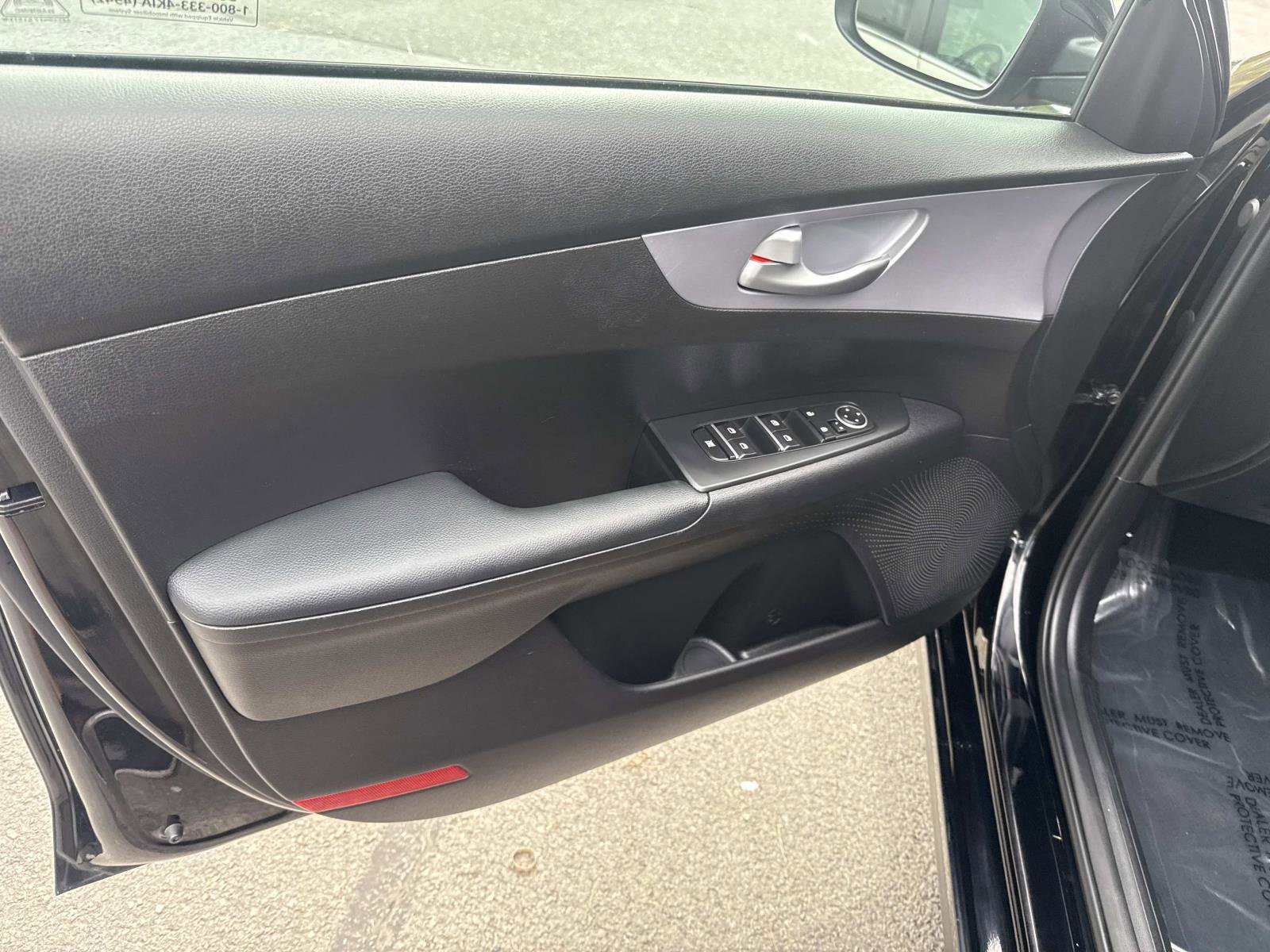 Used 2024 Kia Forte LXS image 15
