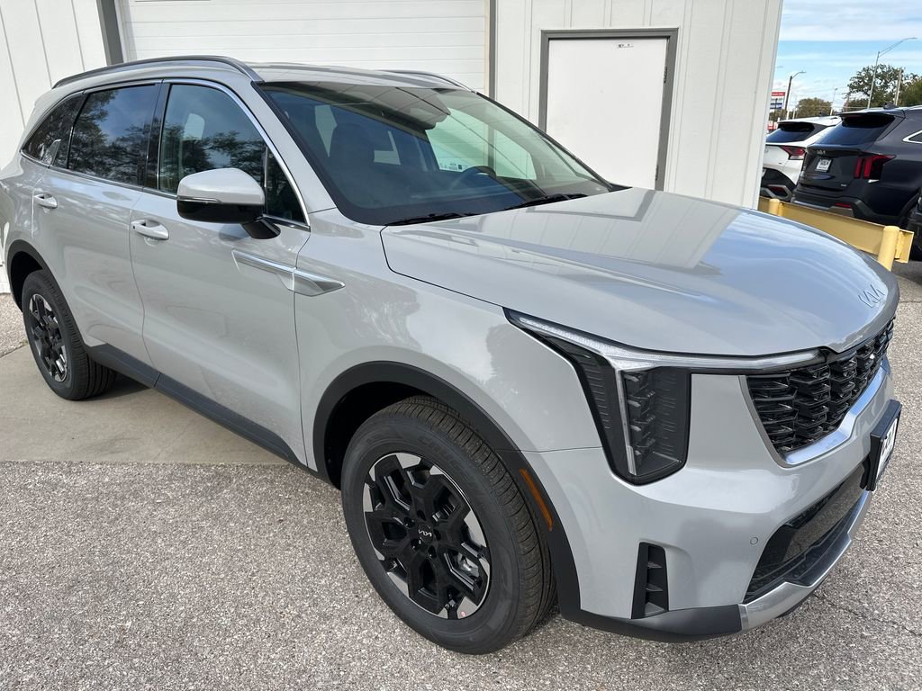 New 2026 Kia Sorento S