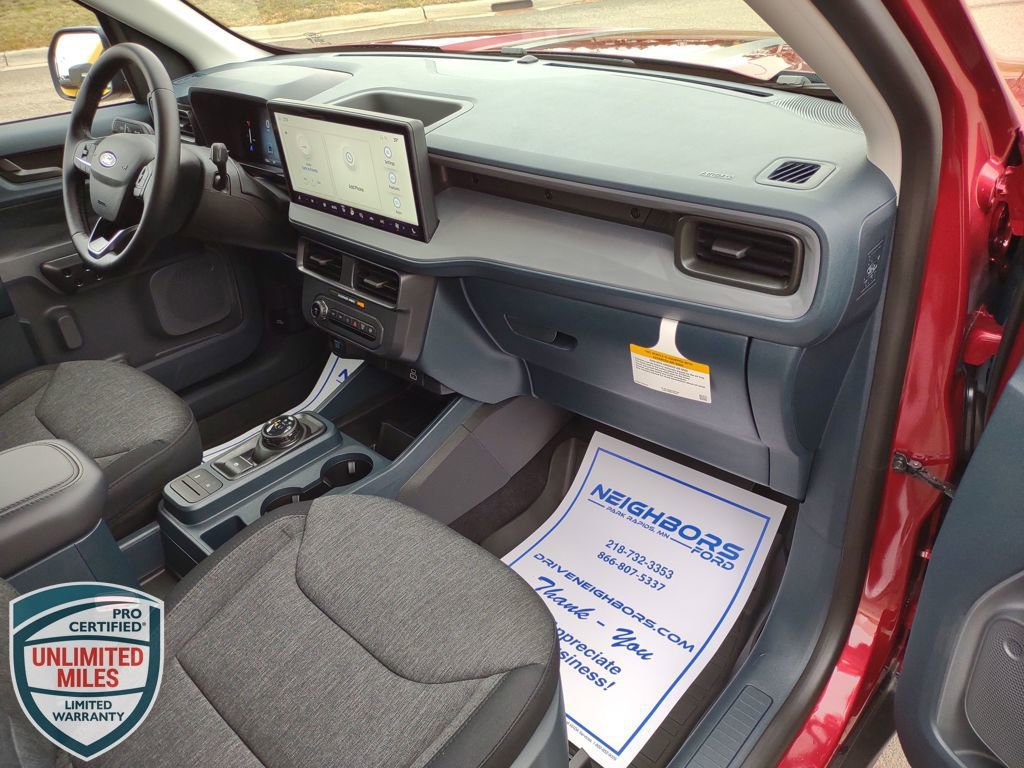 New 2025 Ford Maverick XLT w/ XLT Luxury Package image 28