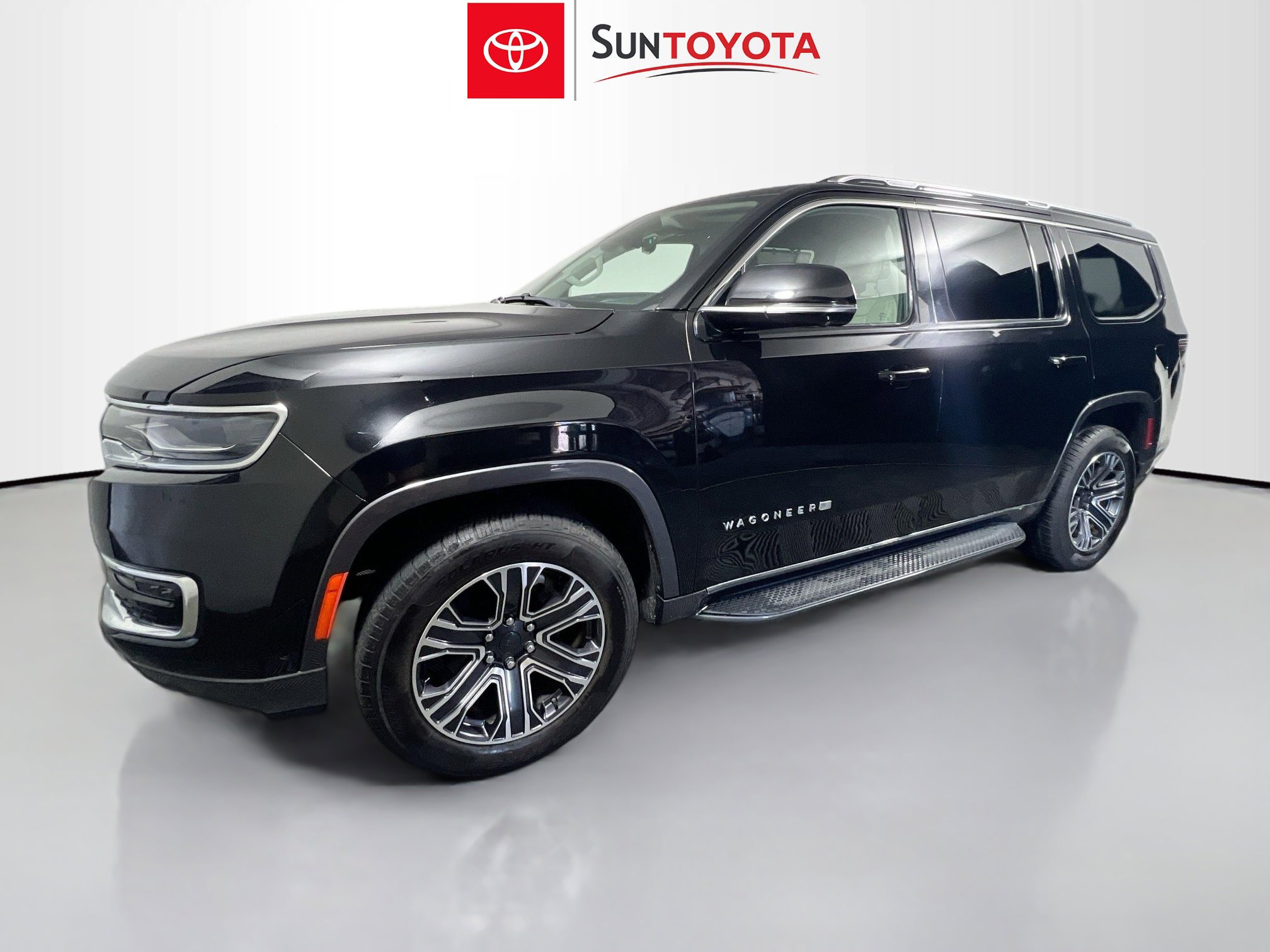 Used 2022 Jeep Wagoneer Series III w/ Convenience Group I image 9