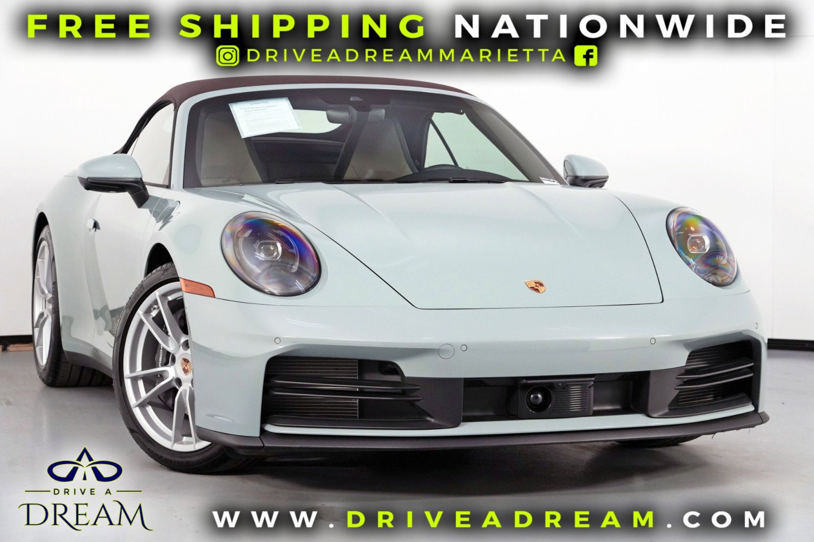 Used 2025 Porsche 911 Carrera RWD image 2