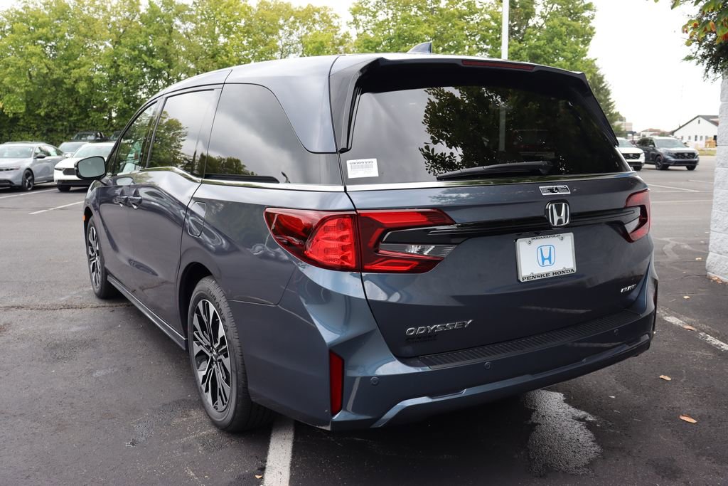 New 2026 Honda Odyssey Elite image 3