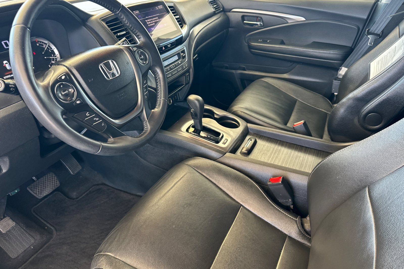 Used 2017 Honda Pilot EX-L image 10