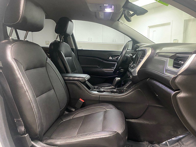 Used 2018 GMC Acadia SLT image 18