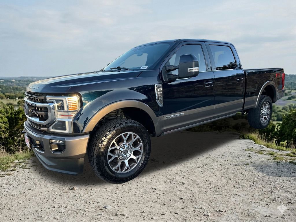 Used 2022 Ford F250 King Ranch w/ King Ranch Ultimate Package AWD/4WD image 3