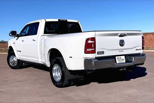 Used 2019 RAM 3500 Limited w/ Max Tow Package image 4
