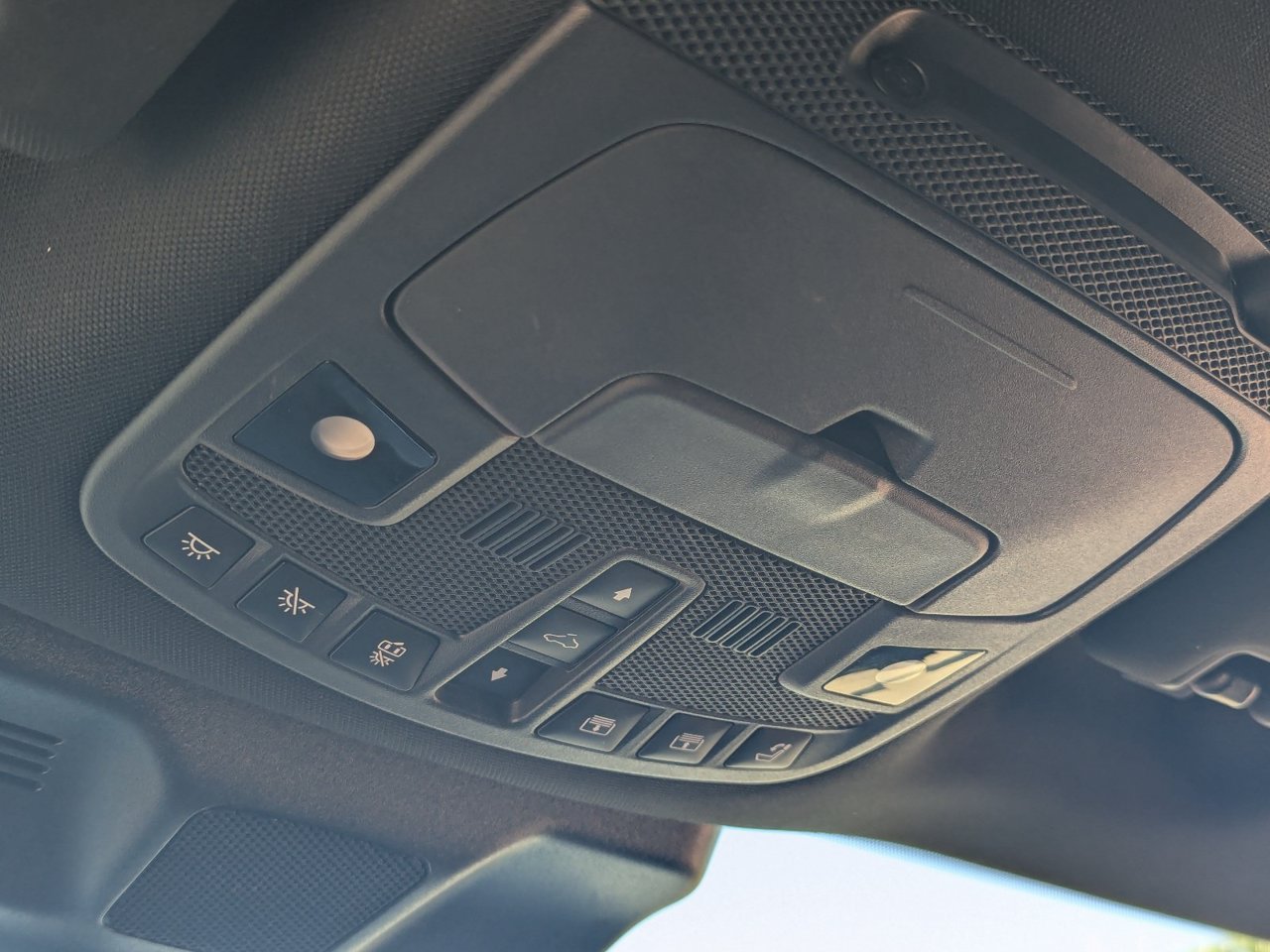 Used 2024 Lincoln Navigator L 4WD image 38