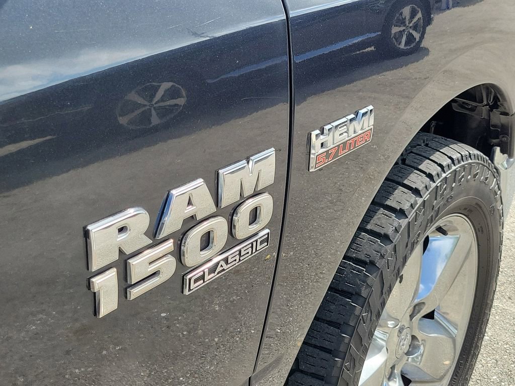 Used 2019 RAM 1500 Big Horn image 11