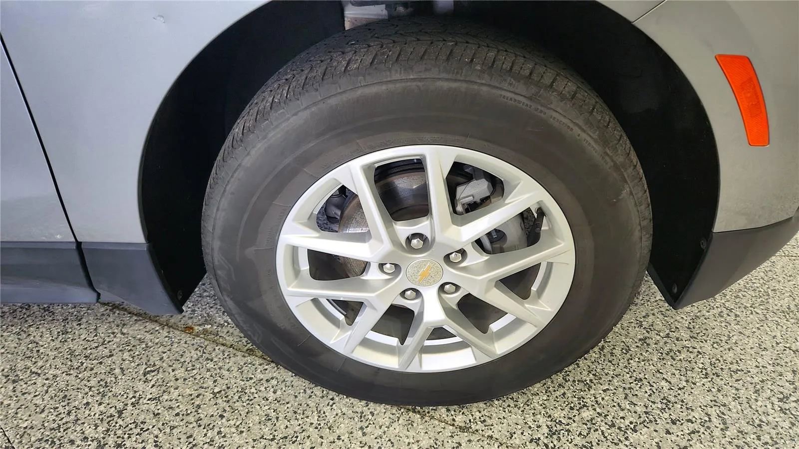 Used 2024 Chevrolet Equinox LT w/ LPO, Floor Liner Package image 13