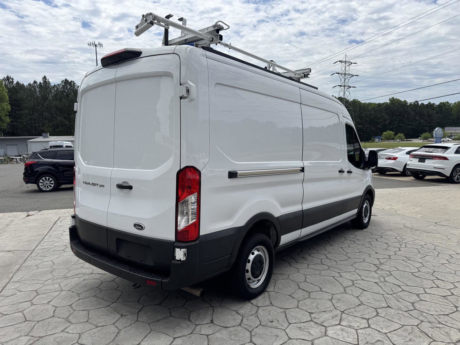 Used 2021 Ford Transit 250 Medium Roof w/ Load Area Protection Package RWD image 12