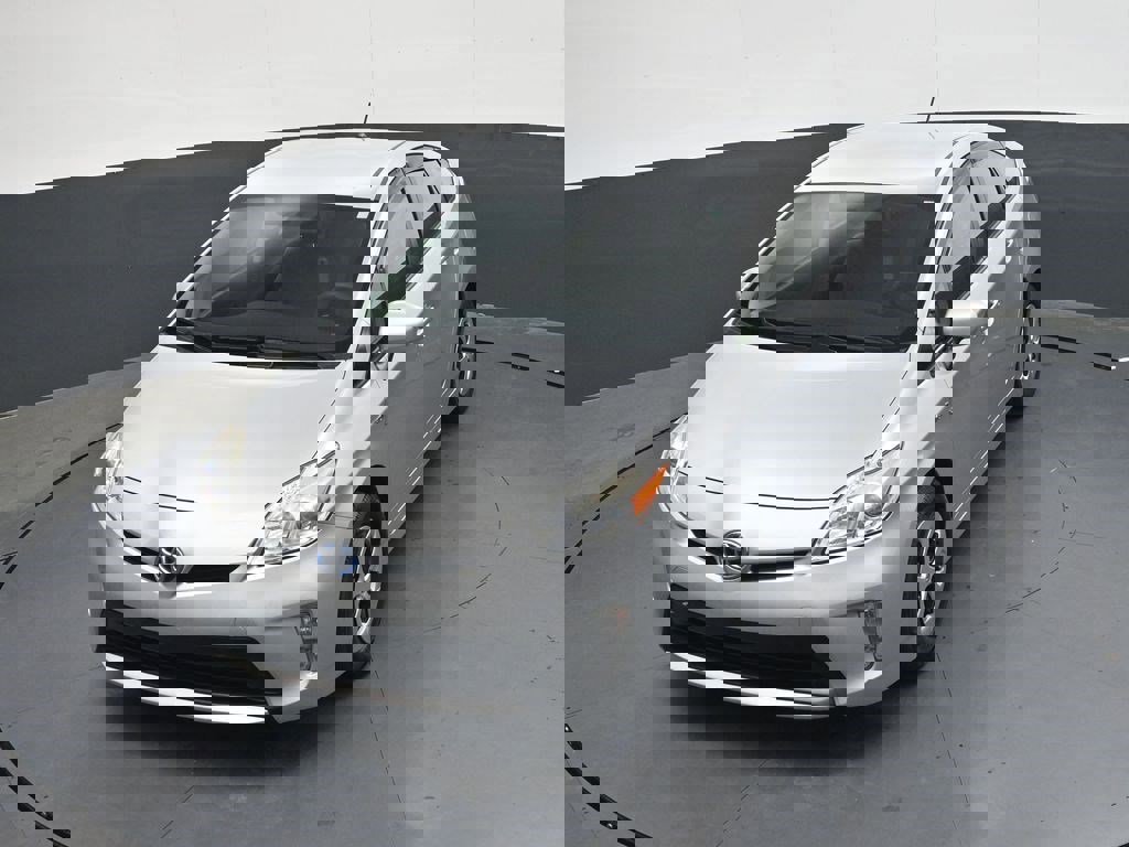 Used 2015 Toyota Prius Two FWD image 18