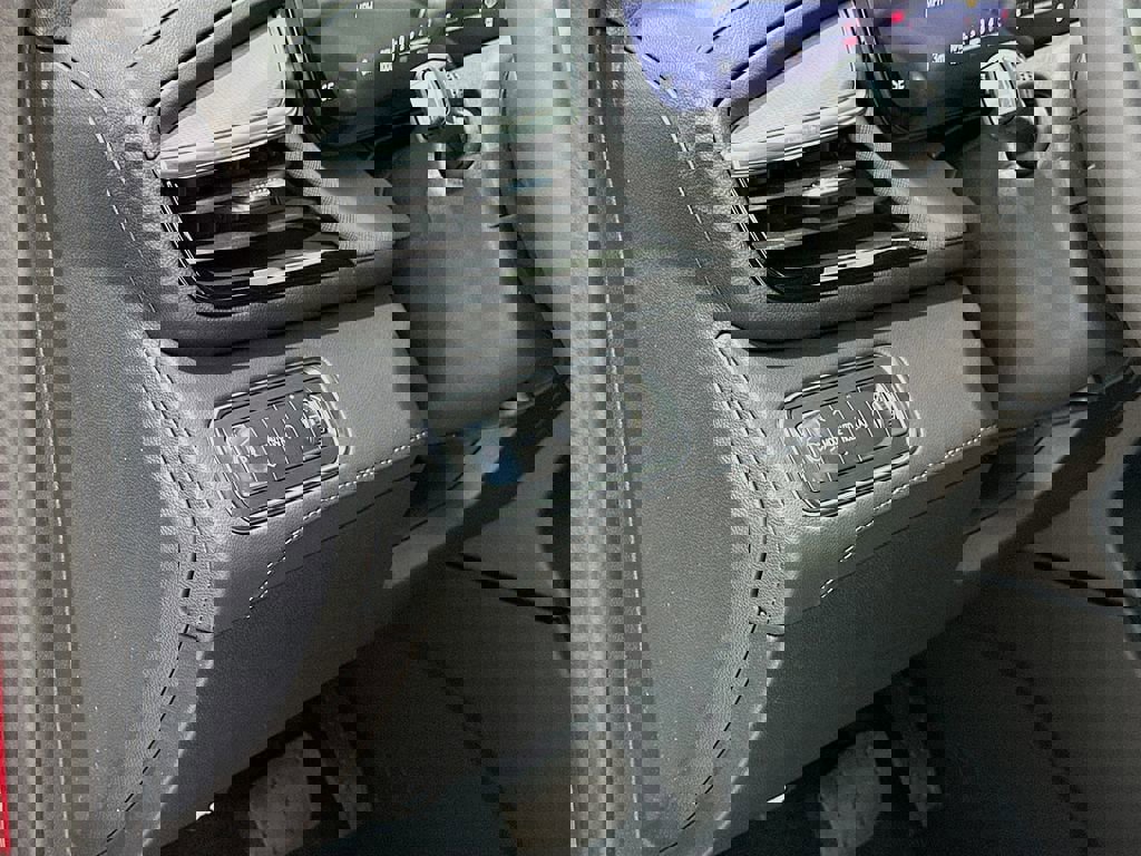 New 2026 Buick Enclave Sport Touring w/ Power Package image 10