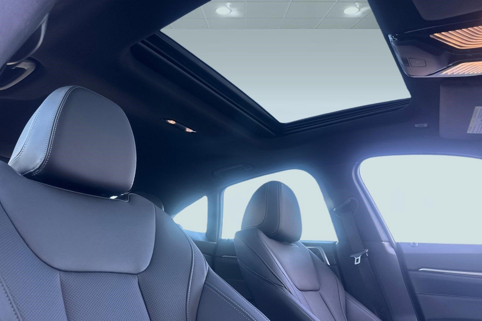 Certified 2023 BMW i4 eDrive35 w/ Parking Assistance Package image 15