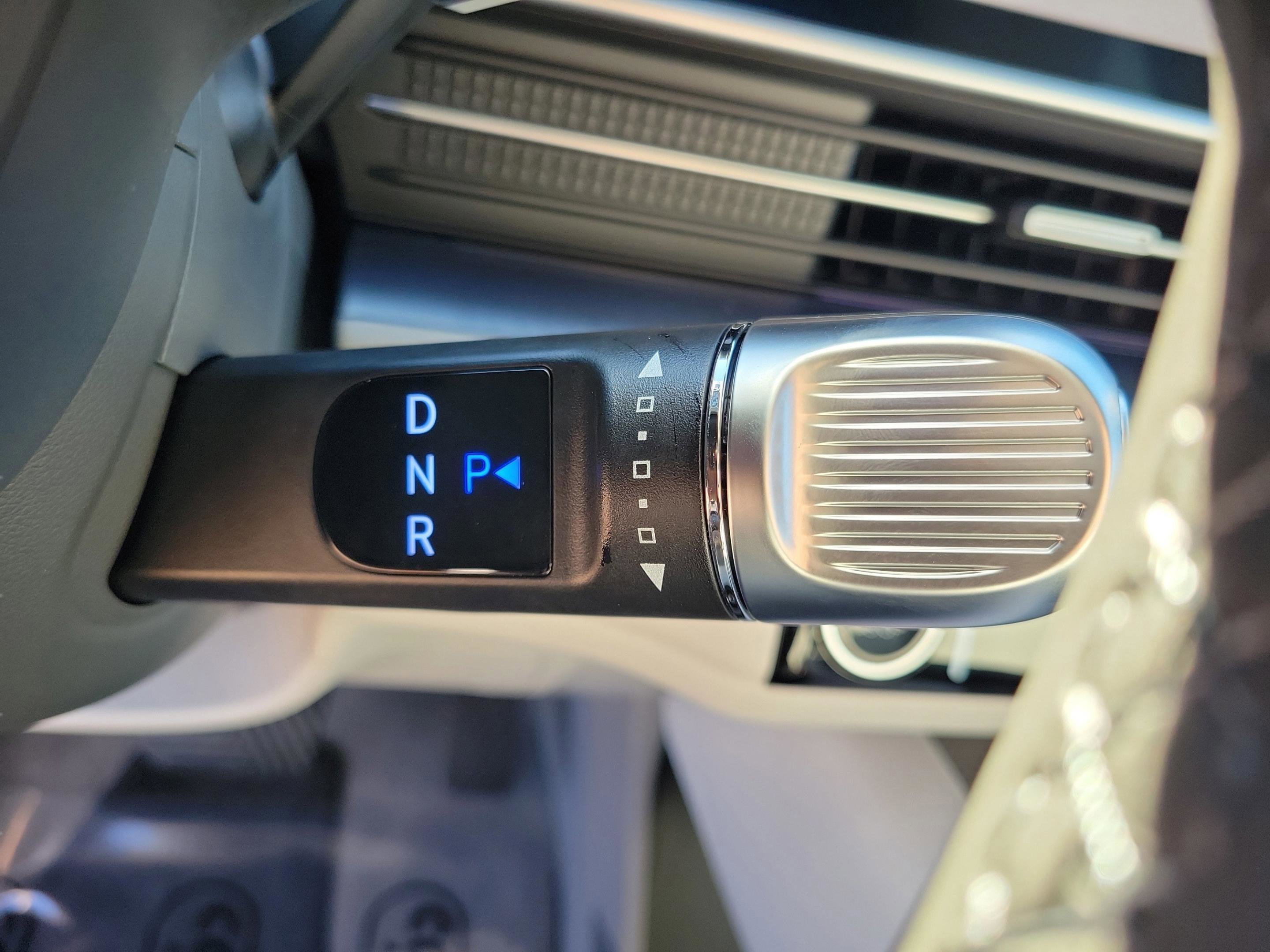 New 2025 Hyundai Ioniq 6 SEL image 24