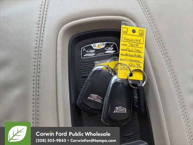 Used 2015 Cadillac Escalade Luxury image 17