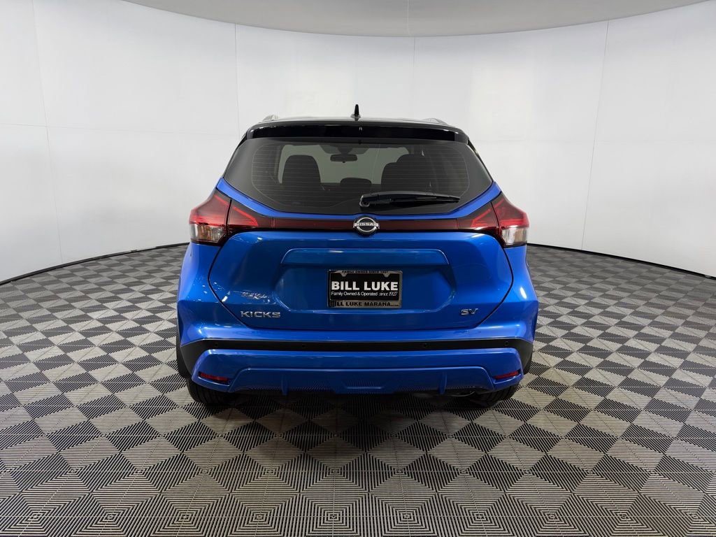 Used 2024 Nissan Kicks SV image 9