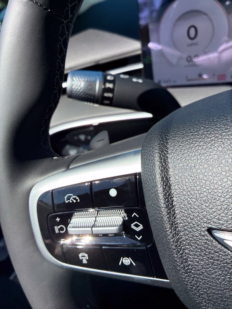 New 2027 Genesis GV70 2.5T Advanced AWD/4WD image 29