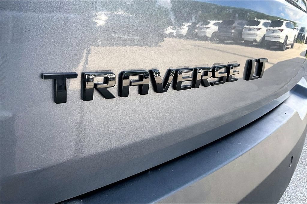 Used 2019 Chevrolet Traverse LT FWD image 43