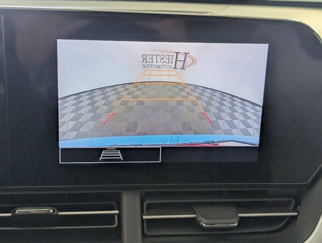 Used 2025 Chevrolet Trax RS FWD image 19