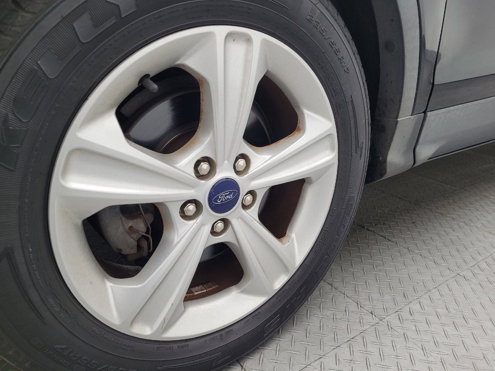 Used 2016 Ford Escape S FWD image 31