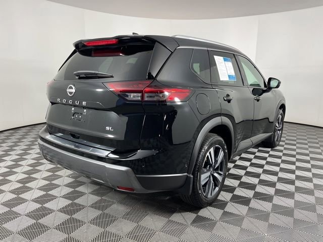 Used 2025 Nissan Rogue SL image 10