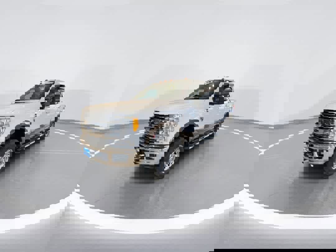 Used 2017 Ford F350 Lariat w/ Lariat Ultimate Package image 4