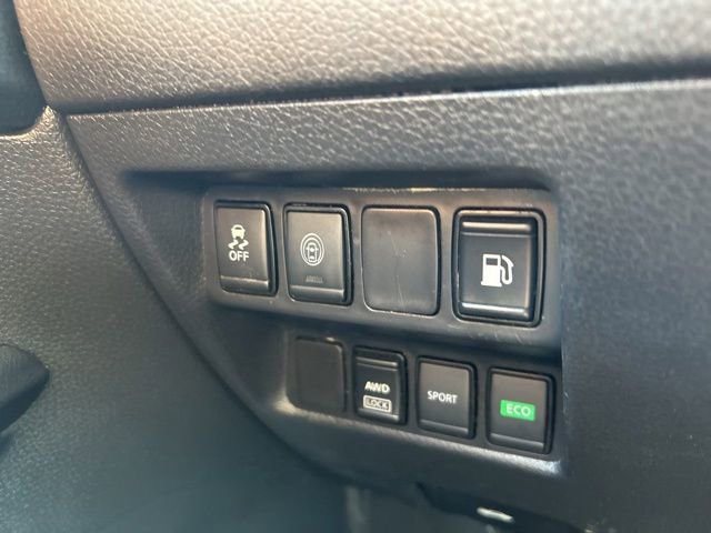 Used 2020 Nissan Rogue S w/ Special Edition Package AWD/4WD image 20