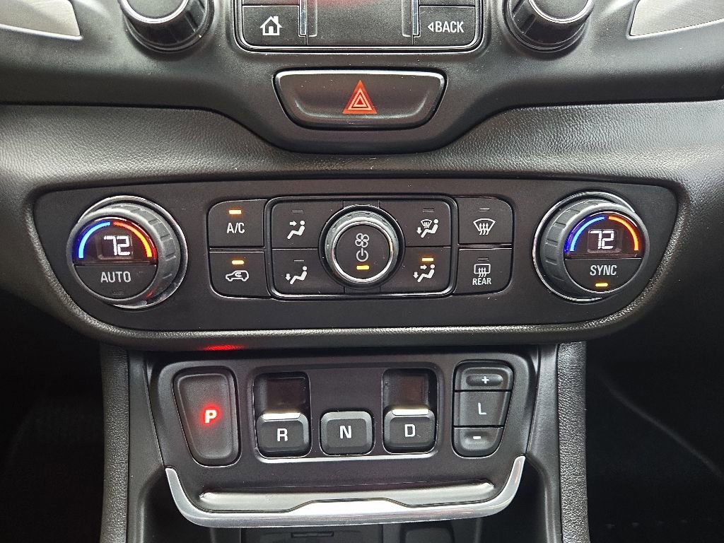 Used 2020 GMC Terrain SLT w/ Preferred Package AWD/4WD image 30