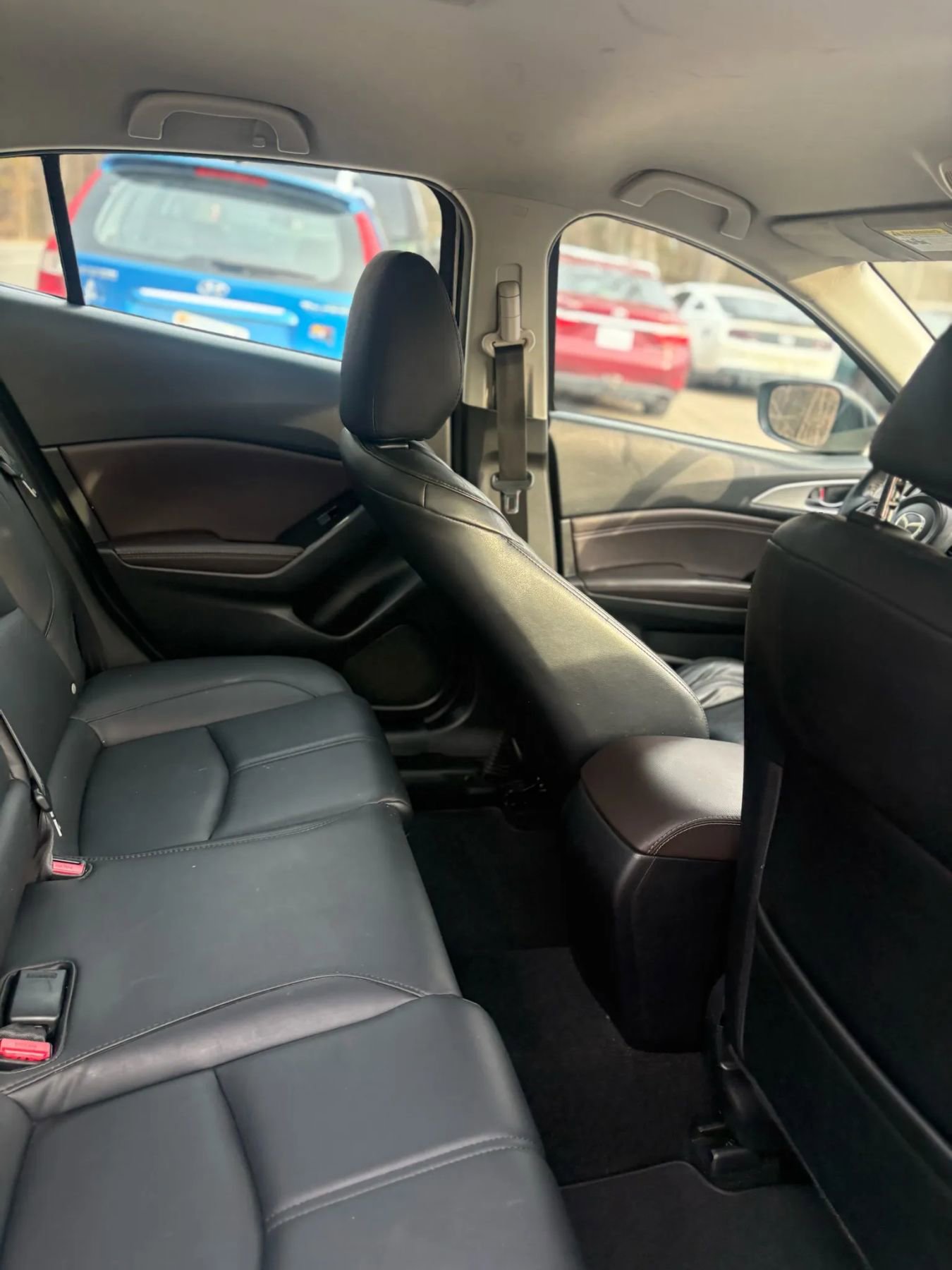 Used 2018 MAZDA MAZDA3 Touring image 17