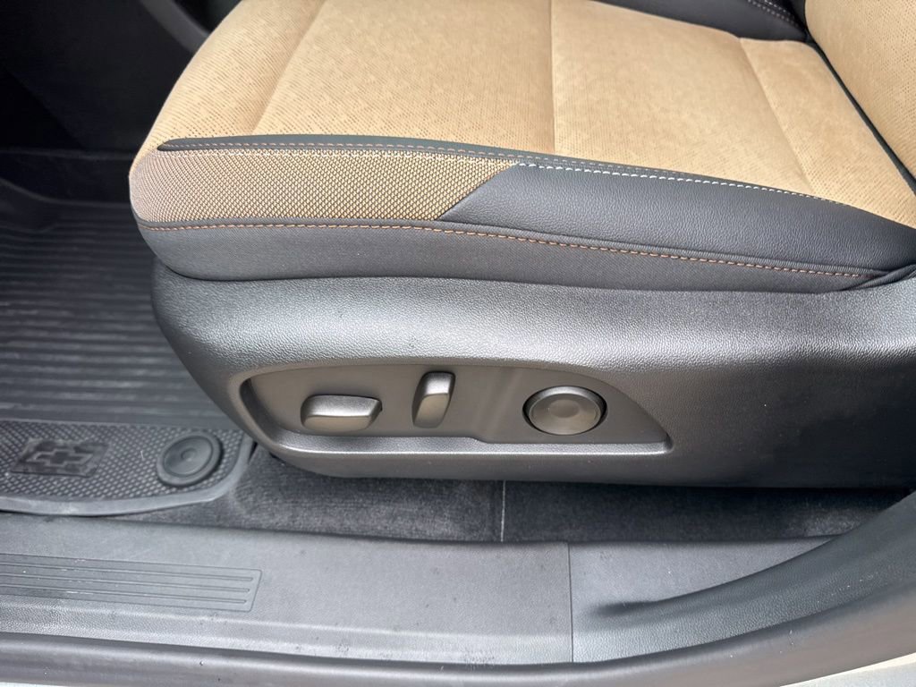 New 2026 Chevrolet Equinox ACTIV image 17