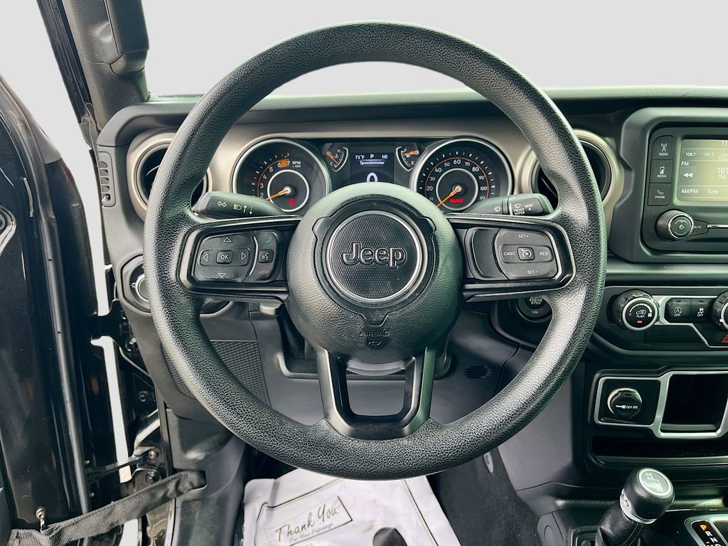 Used 2018 Jeep Wrangler Unlimited Sport image 11