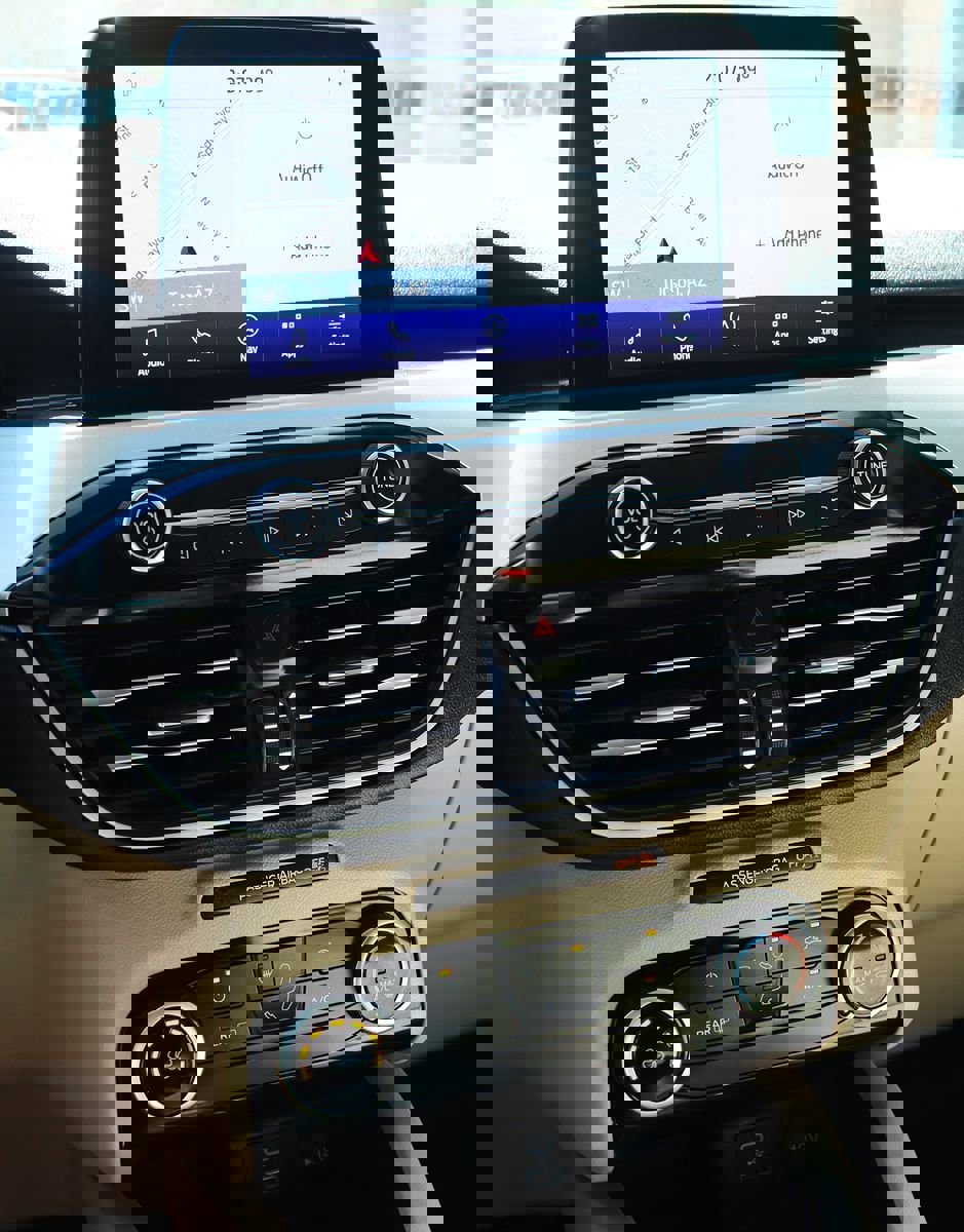 Used 2022 Ford Escape SE image 43