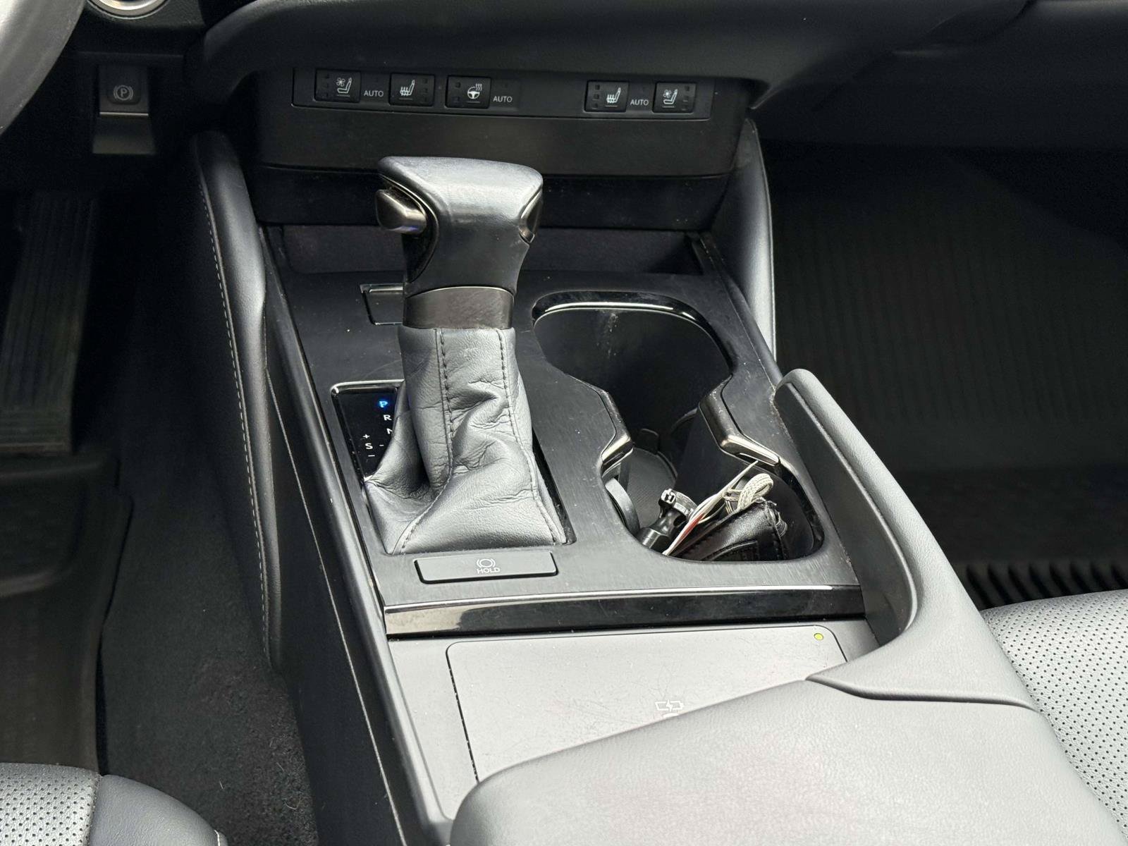 Used 2023 Lexus ES 350 w/ Premium Package FWD image 19