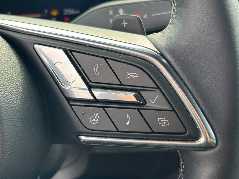 Certified 2025 Buick Enclave Preferred image 21