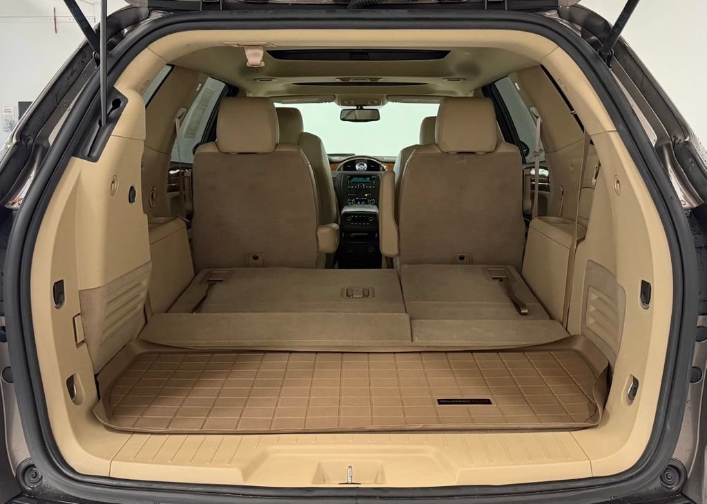Used 2011 Buick Enclave CXL FWD image 26