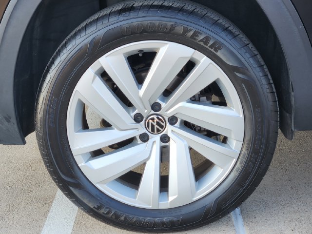 Used 2021 Volkswagen Atlas SEL w/ MDO Package (Bench Seat) FWD image 8