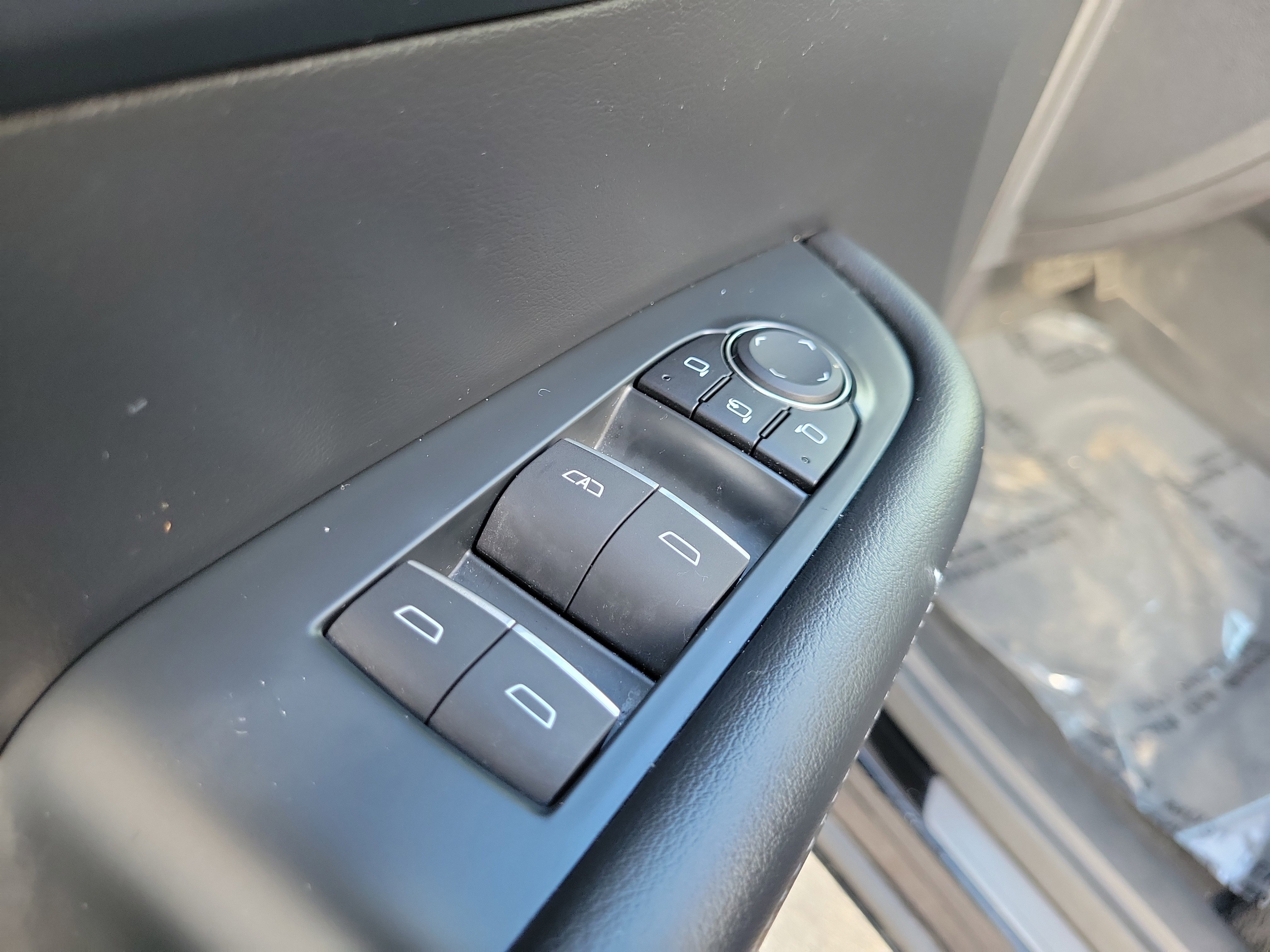 Used 2025 Buick Enclave Sport Touring w/ Power Package image 26