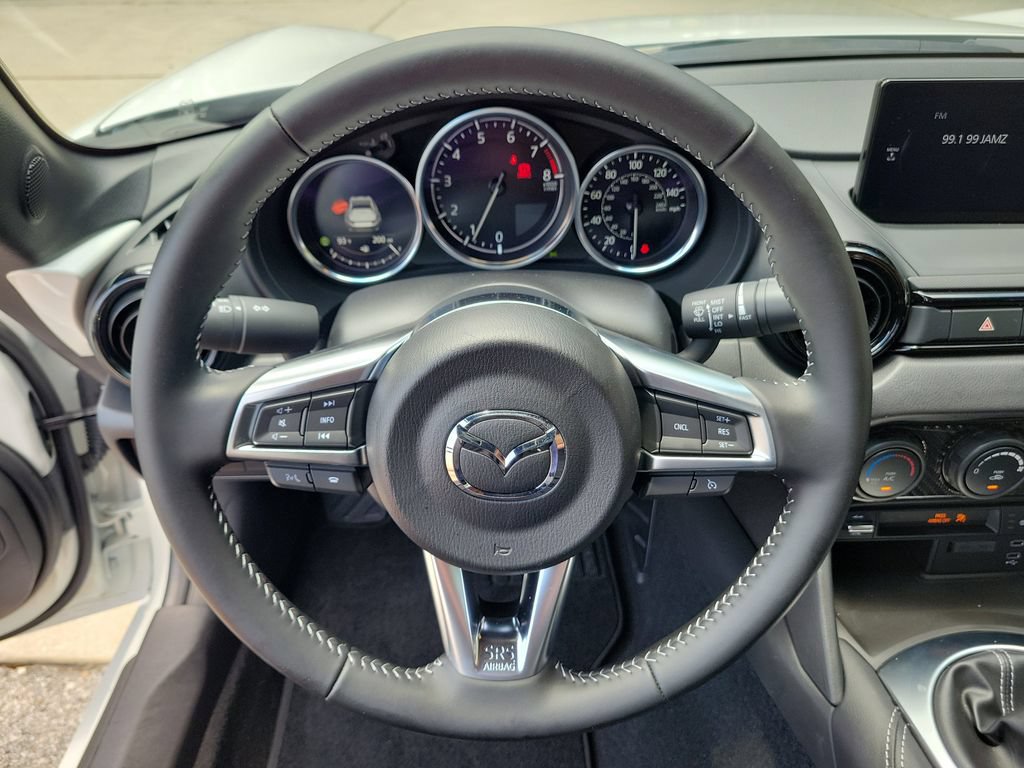 Used 2025 MAZDA MX-5 Miata RF Club RWD image 20