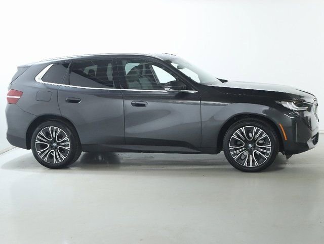 Certified 2025 BMW X3 xDrive30i w/ Premium Package image 12