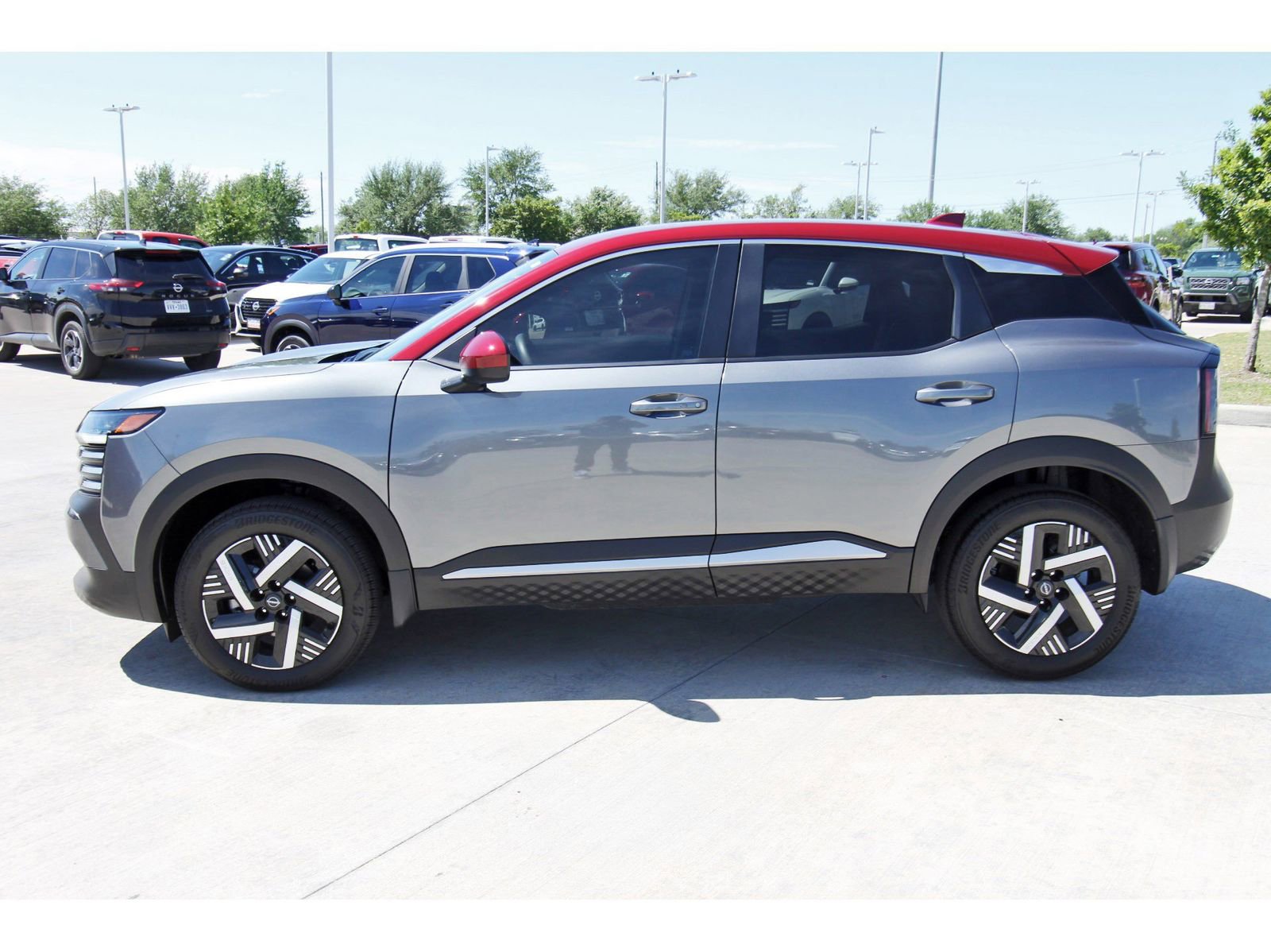 Certified 2025 Nissan Kicks SV image 4